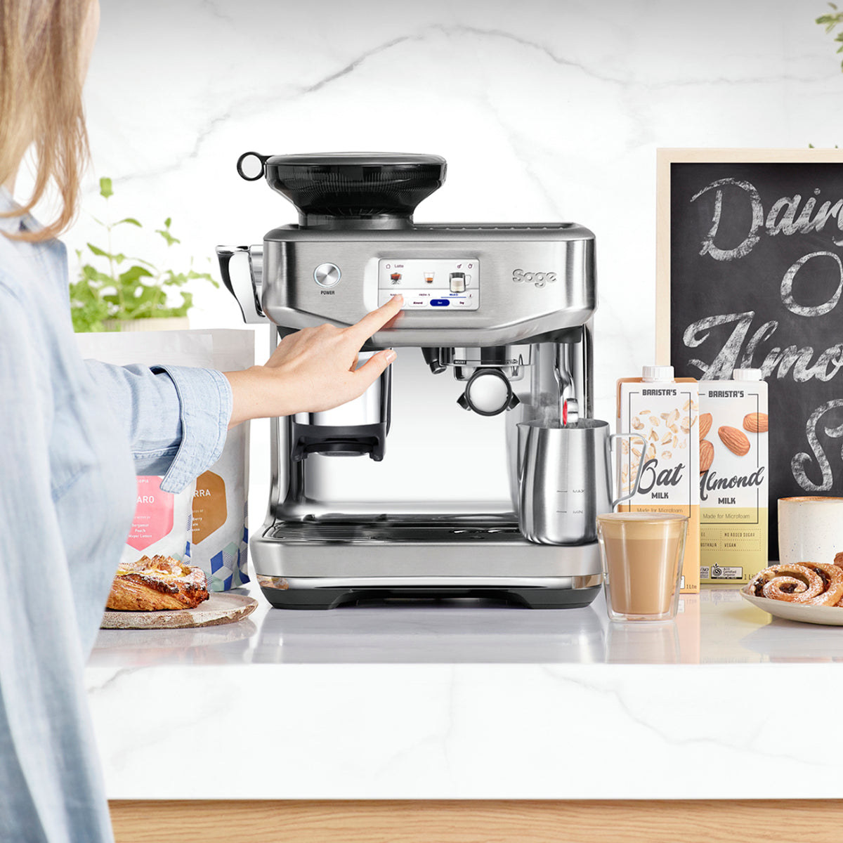 SAGE SES882BSS4GUK1 the Barista Touch Impress Espresso Machine