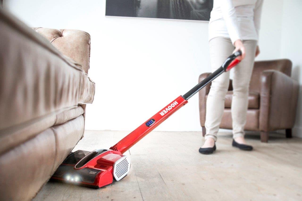 HOOVER CV216RB Clever Everyday 22V Lithium BAGLESS Red
