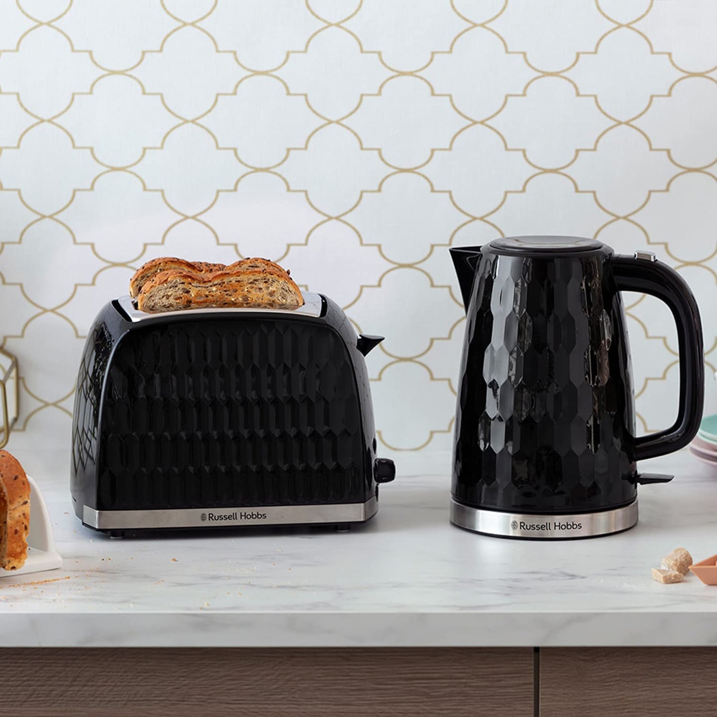Russell Hobbs 26061 Honeycomb 2 Slice Toaster - Black
