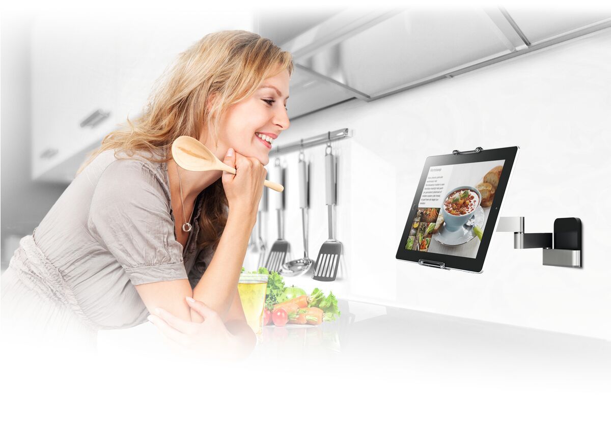 Vogels TMS1030 Tablet Wall Mount 2 arms 7-13''