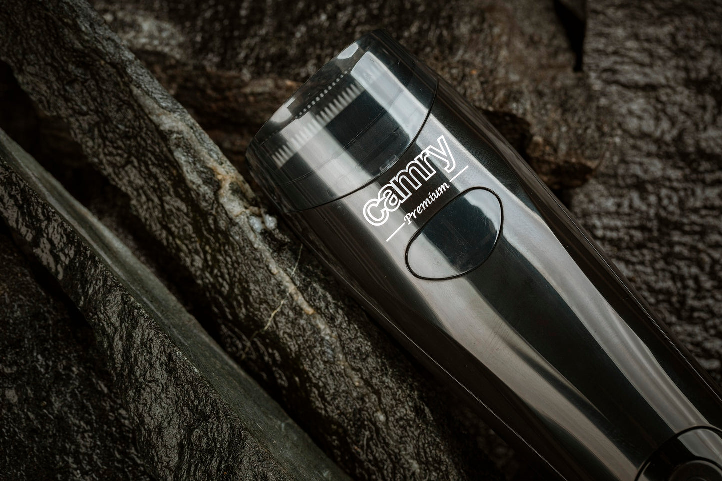 Camry CR2833 Vacuum Beard Trimmer USB Charger LCD Display