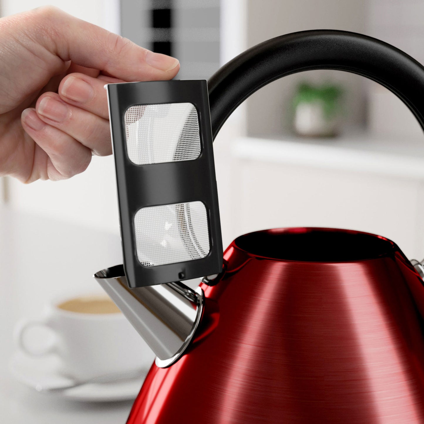 MORPHY RICHARDS 100133 VENTURE PYRAMID KETTLE 1.5L - RED