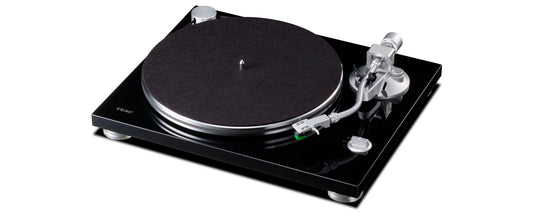 TEAC TN-3B-SE Turntables with Preamplifier