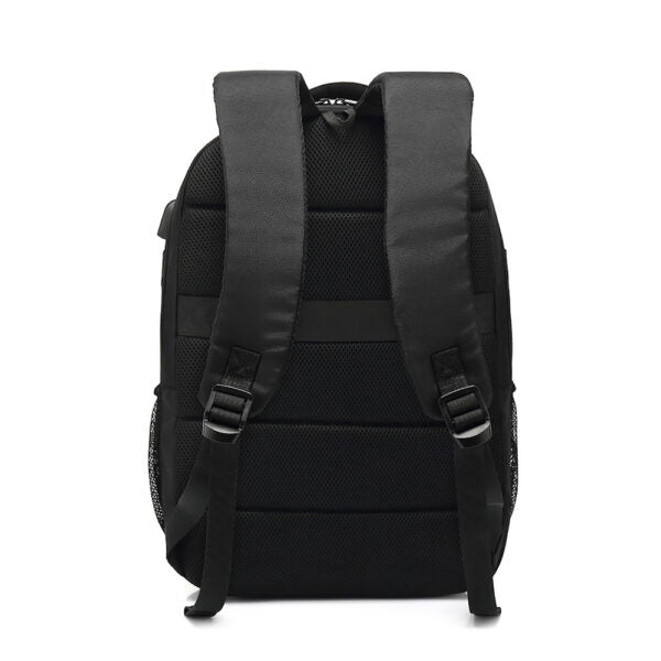 ACT AC8530 15.6″ N/B BACKPACK WITH USB CHARGING PORT GLOBAL BLACK
