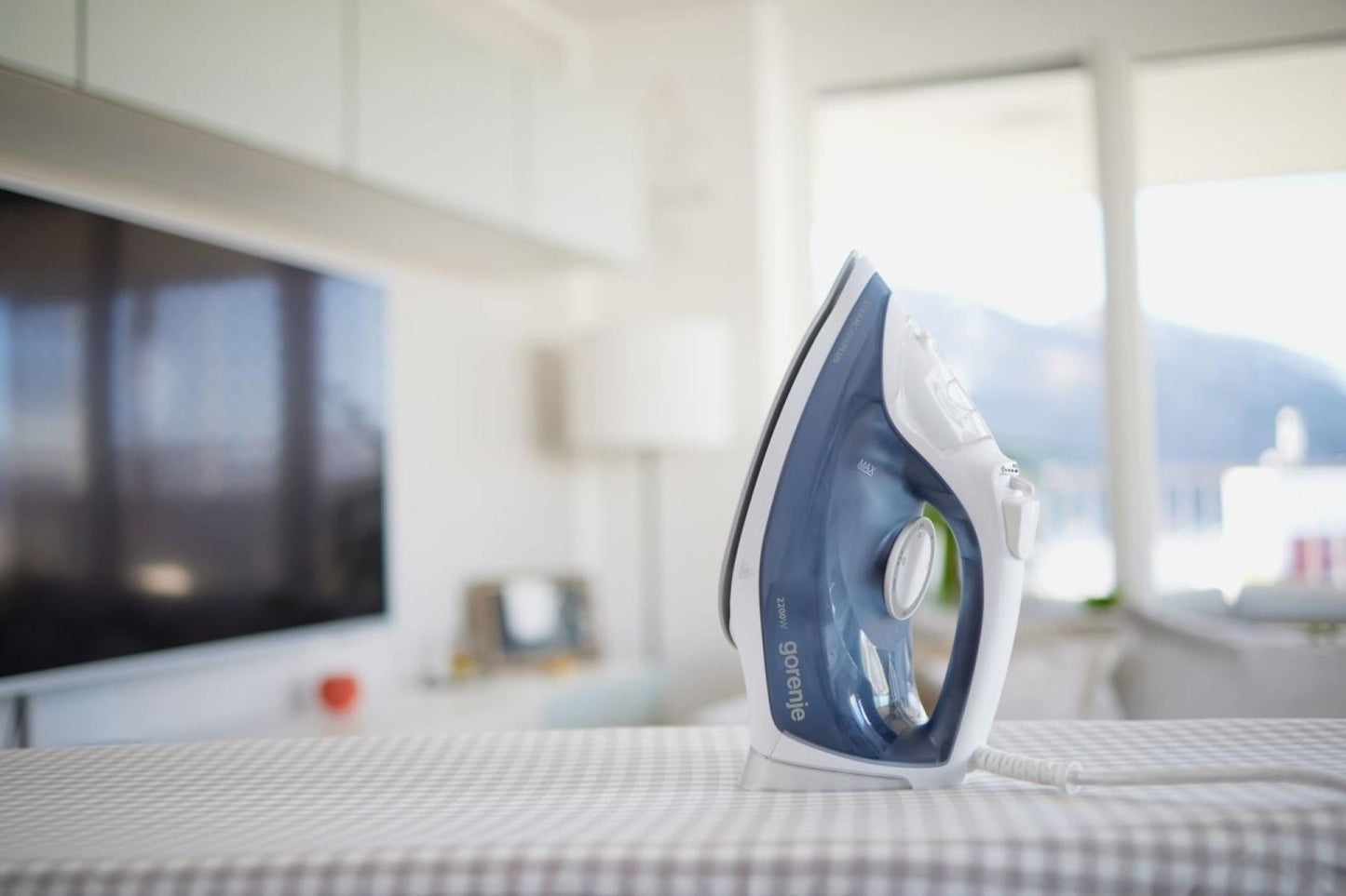 Gorenje Iron Steam Ceramic 2600W 40g/min 450ml SIK2600WB