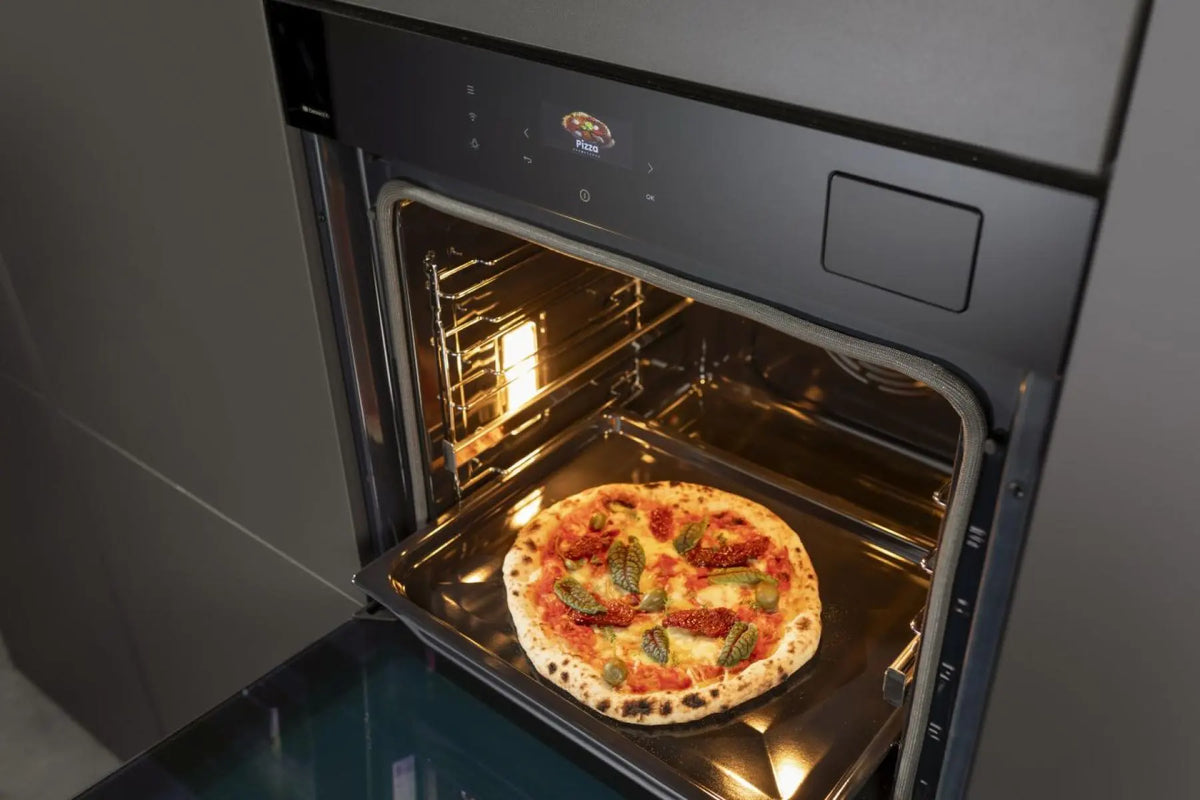 HISENSE BAS6AH8BUKWF Hi8 Built-in Combi Oven with Steam Wifi Black