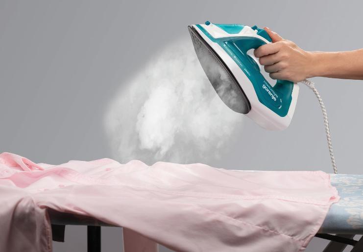 Gorenje Iron Steam Ceramic 1800W 25g/min 250ml SIH1800TQC