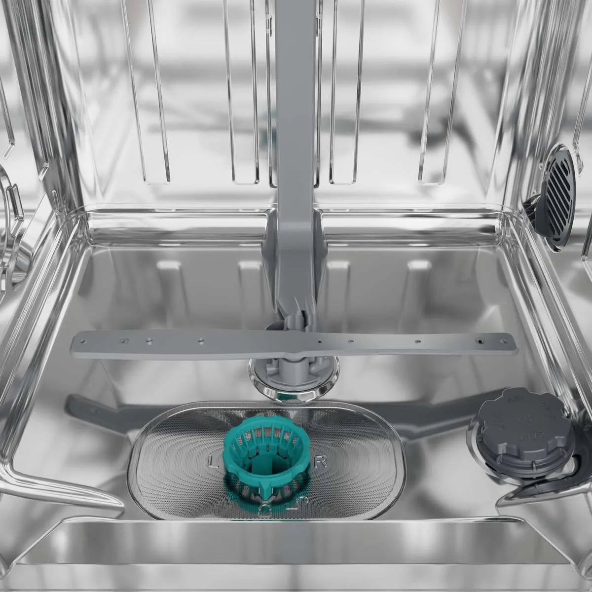 Hisense HS642C90W Freestanding Dishwasher