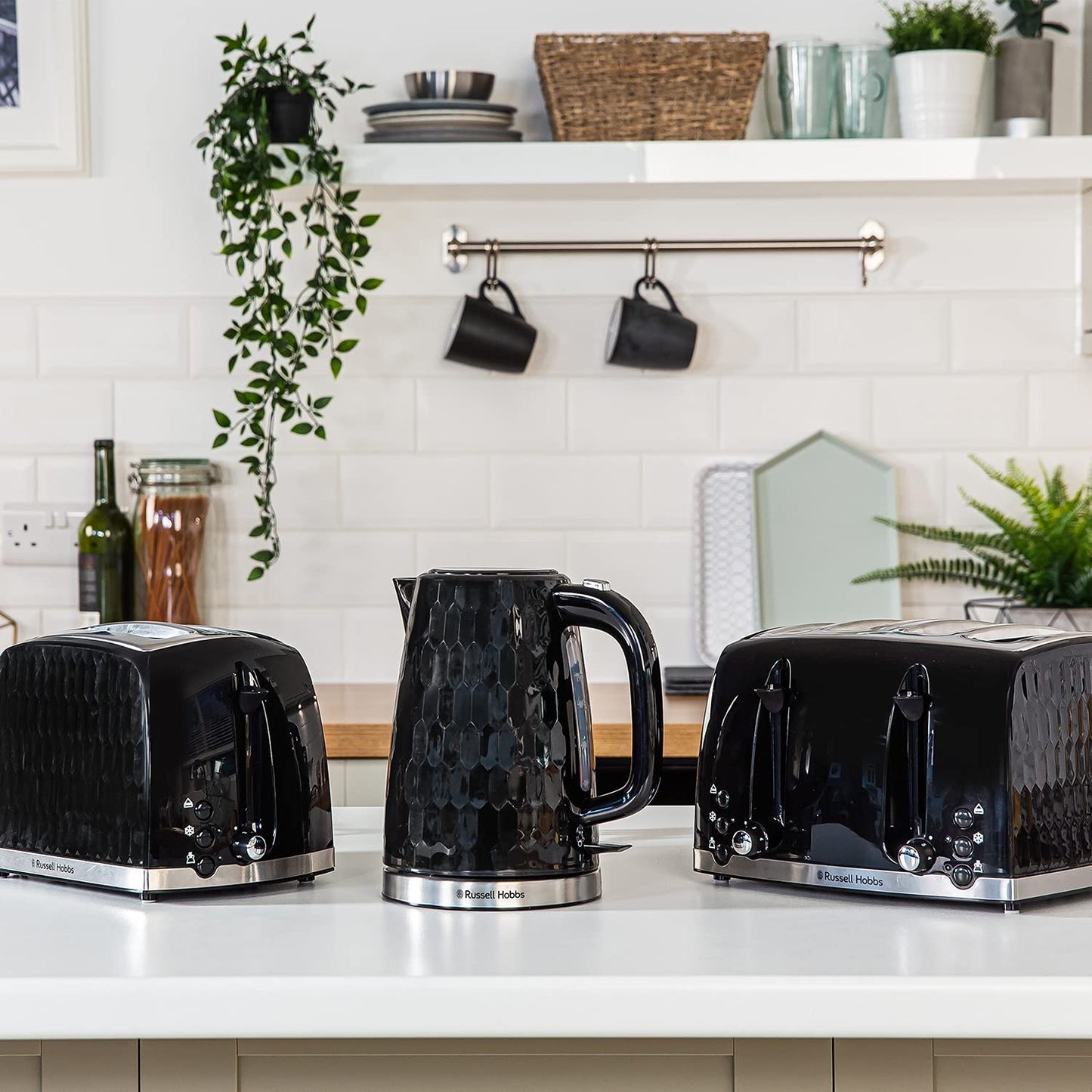 Russell Hobbs 26051 Honeycomb Kettle 1.7L 3000W Black