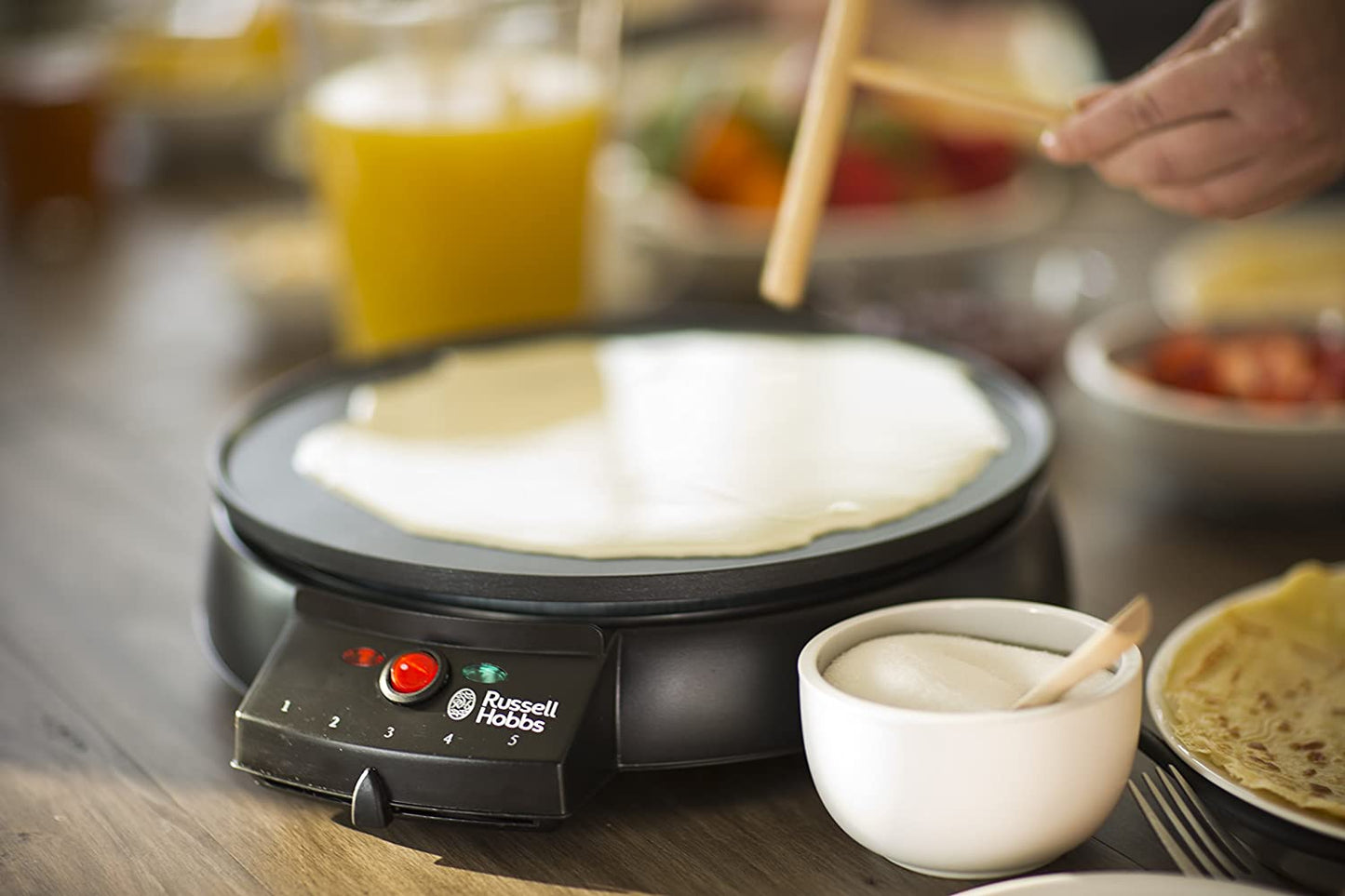 Russell Hobbs 20920 Fiesta Crepes Maker 1200W Black