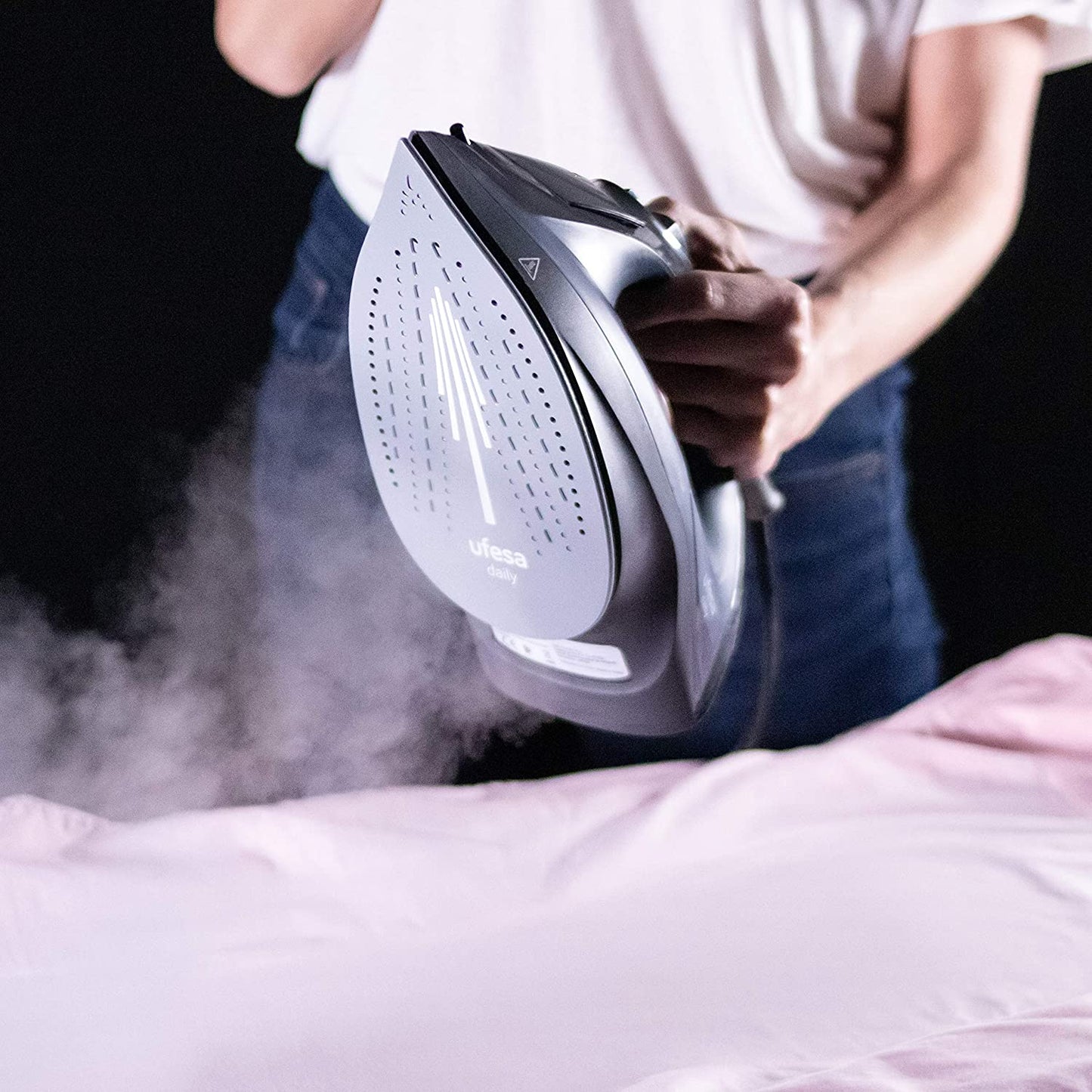 UFESA PV1100C Steam Iron 2400W