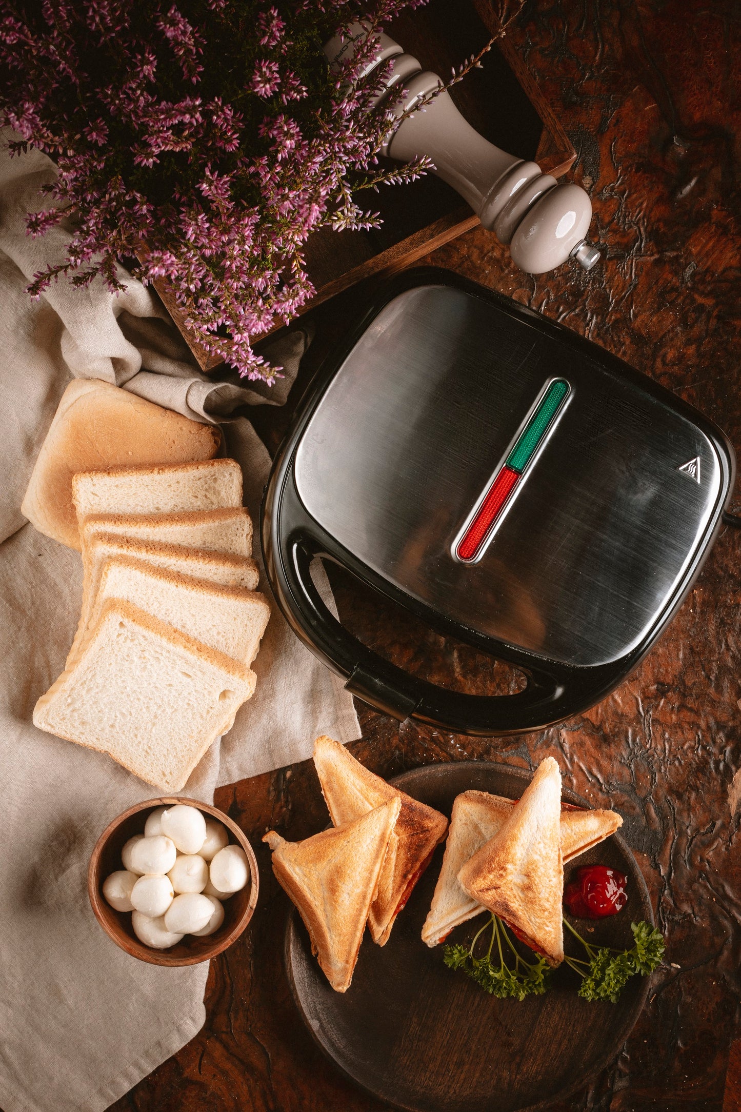 Camry CR3042 Multifunctional 5in1 Baking Device