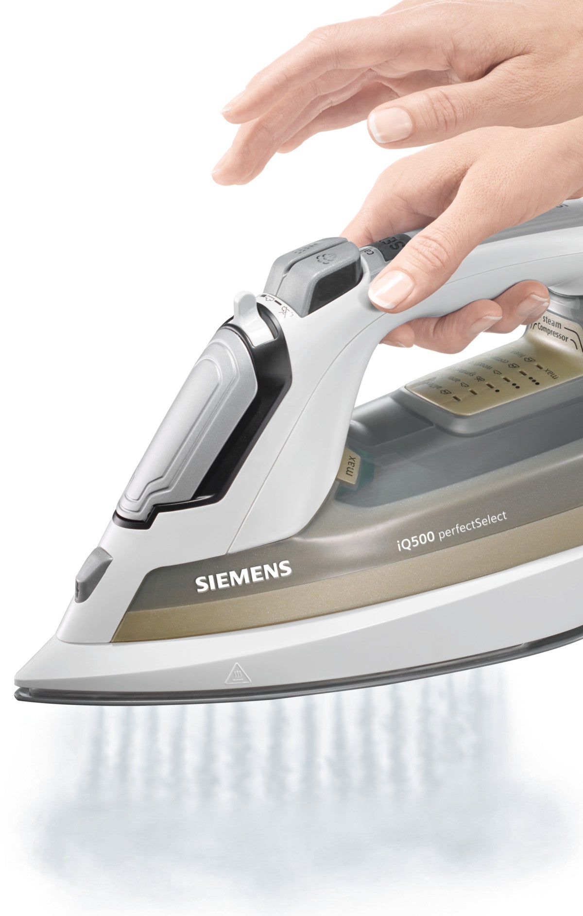 SIEMENS Steam Iron bigFilling TB603010 White/Crystal Topaz