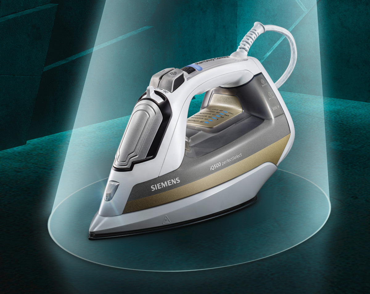 SIEMENS Steam Iron bigFilling TB603010 White/Crystal Topaz
