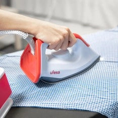 UFESA PL2650 Antibacterial ironing 2400W