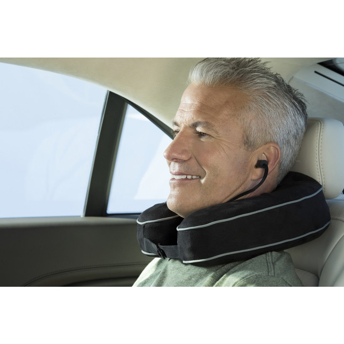HoMedics TA-NMSQ220BK Memory Foam Neck Pillow & Massager